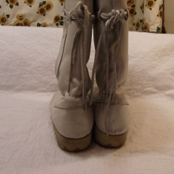 CHEROKEE Winter Boot, Womens, Sz: 10, Cream - Picture 4 of 7